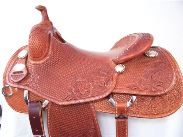 Used Saddle:- Image Number:0